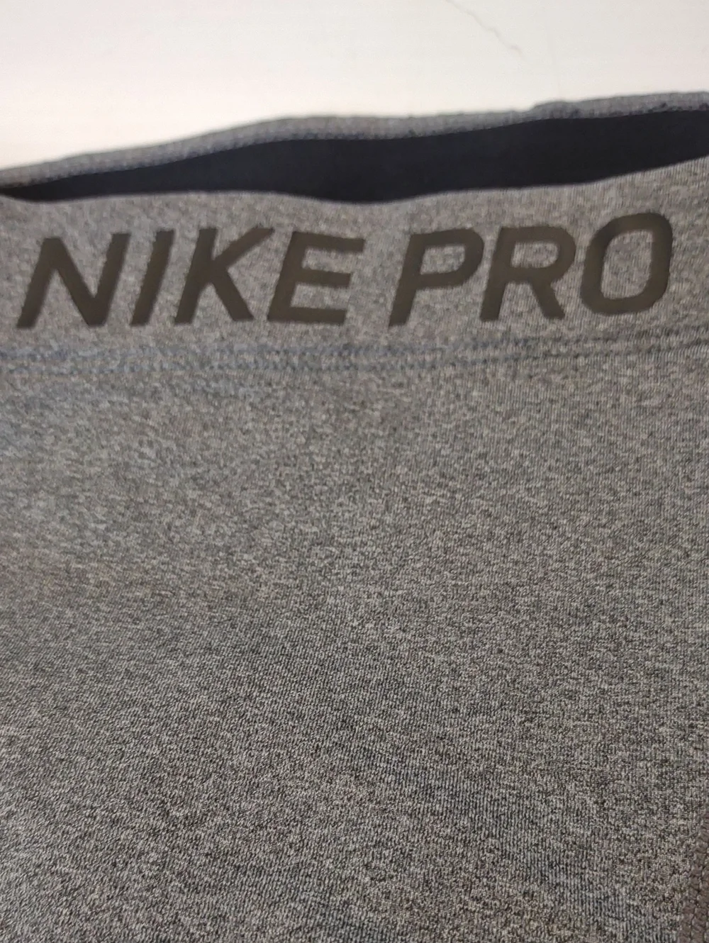 Nike Pro Women's Dri-fit Warm Training Grey w/ Black Tight Fit Mid-Rise Leggings